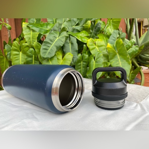 YETI Rambler - Picture 7 of 11